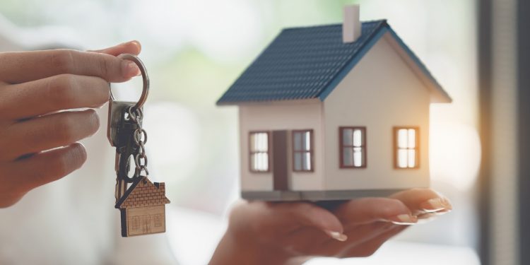 Achat maison main avec une clé